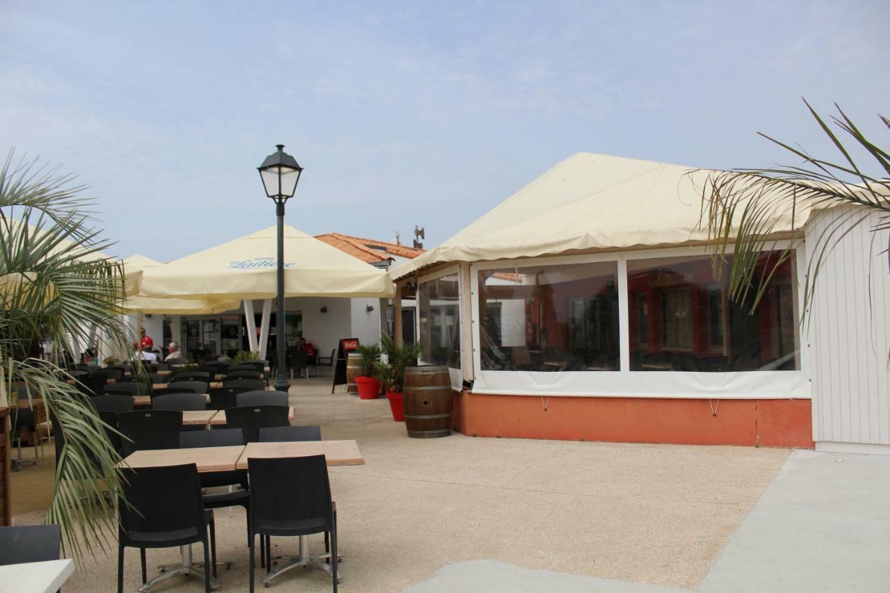 Les Mobiles Homes De La Palmyre Les Mathes Exterior foto